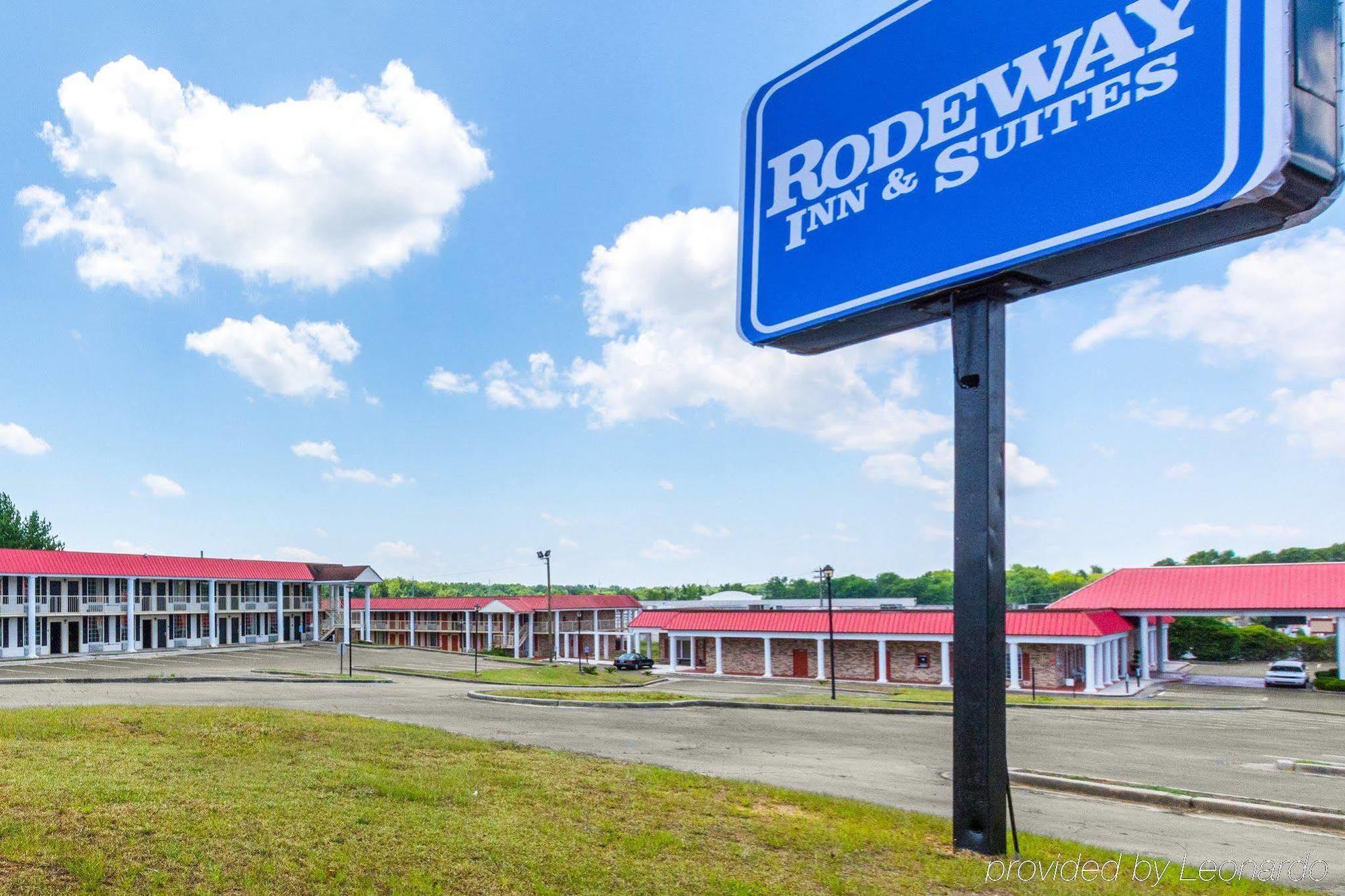 Econo Lodge Inn & Suites Orangeburg Exterior photo